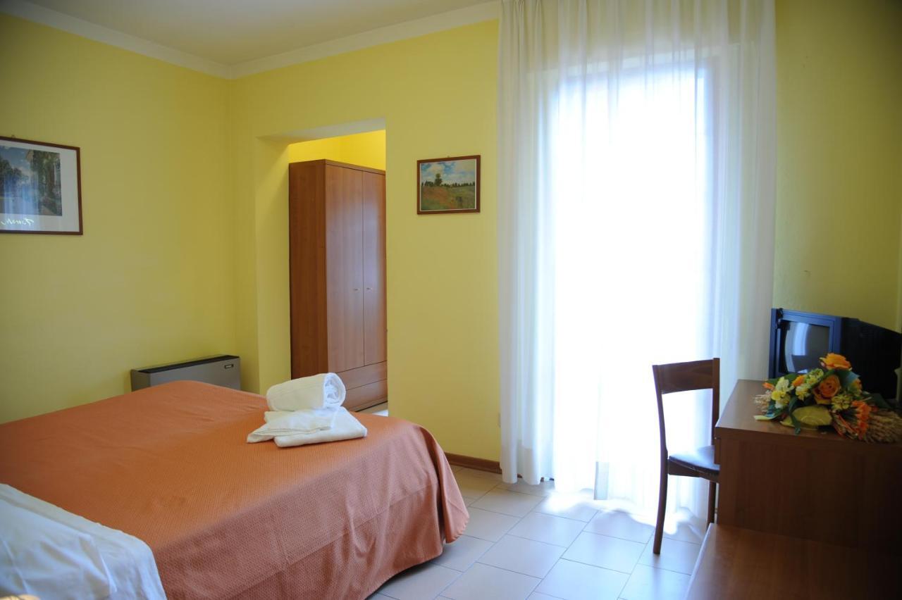 Hotel Tre Castelli Gallicano Pokoj fotografie
